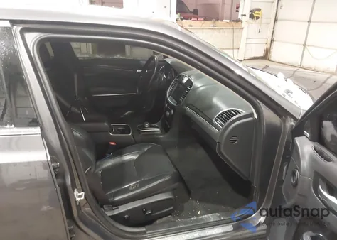 2016 Chrysler 300C from USA, damaged, VIN 2C3CCAEG0GH212228